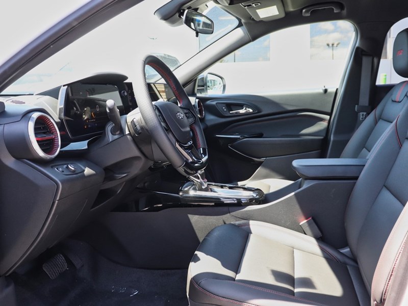 2025 Chevrolet Trax FWD 4dr 2RS