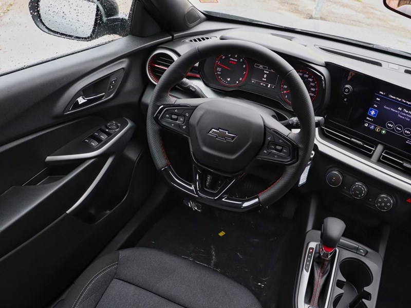 2025 Chevrolet Trax FWD 4dr 1RS