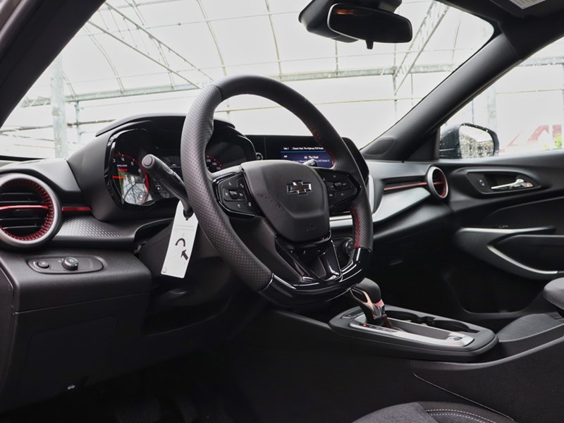 2025 Chevrolet Trax FWD 4dr 1RS