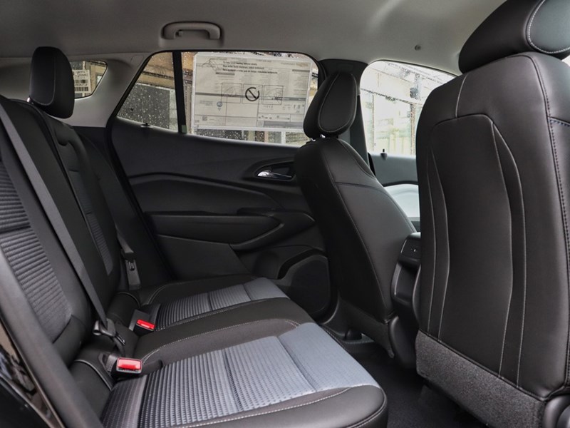 2025 Chevrolet Trax FWD 4dr LT