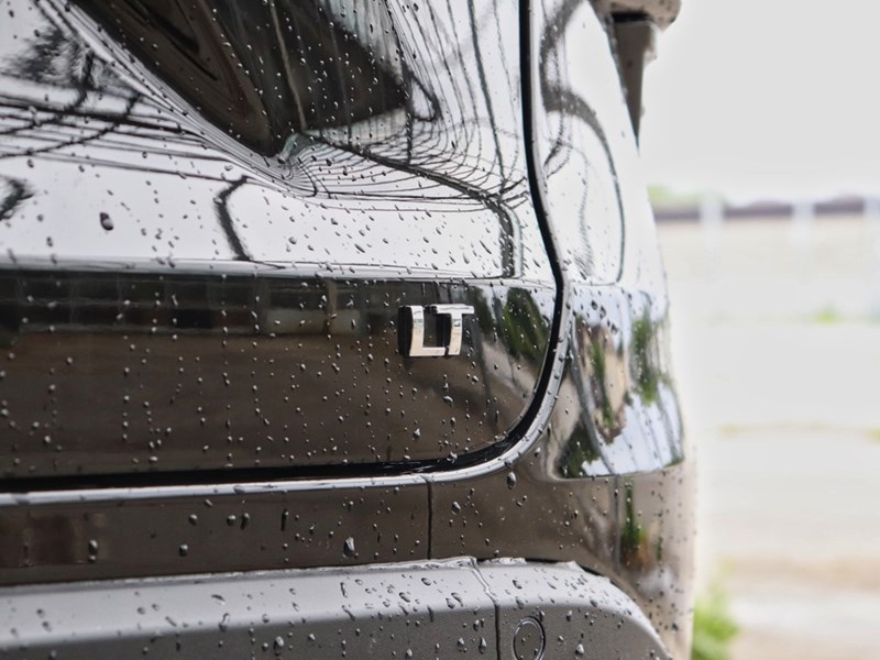 2025 Chevrolet Trax FWD 4dr LT