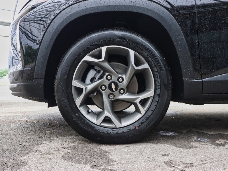 2025 Chevrolet Trax FWD 4dr LT