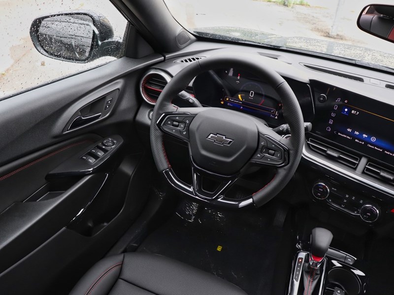 2025 Chevrolet Trax FWD 4dr 2RS