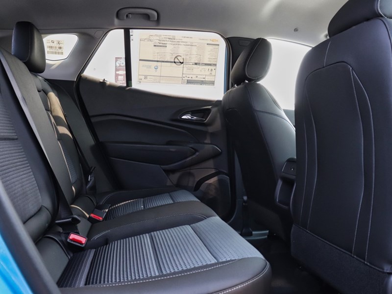 2025 Chevrolet Trax FWD 4dr LT