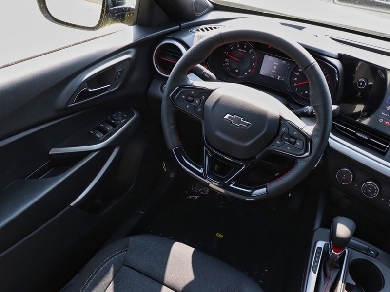 2025 Chevrolet Trax FWD 4dr 1RS