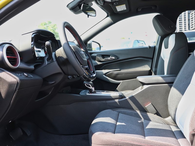 2025 Chevrolet Trax FWD 4dr 1RS