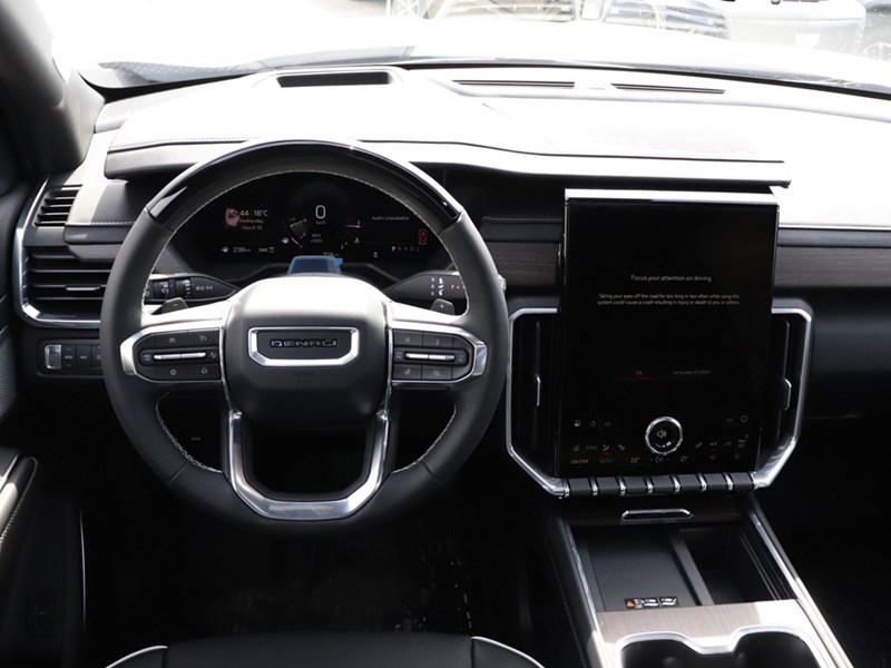 2025 GMC Acadia AWD 4dr Denali