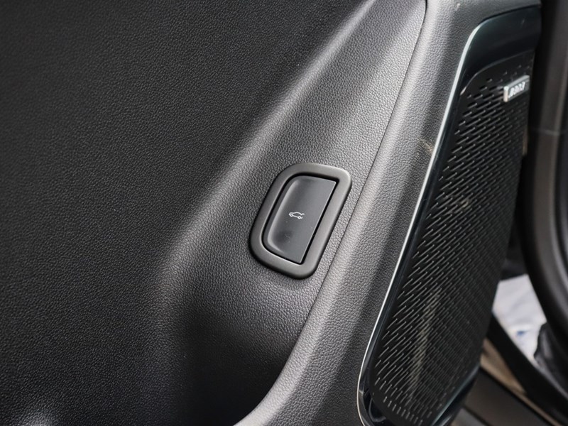 2025 GMC Acadia AWD 4dr Elevation