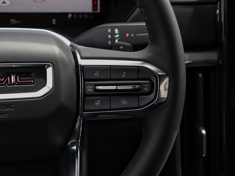 2025 GMC Acadia AWD 4dr Elevation