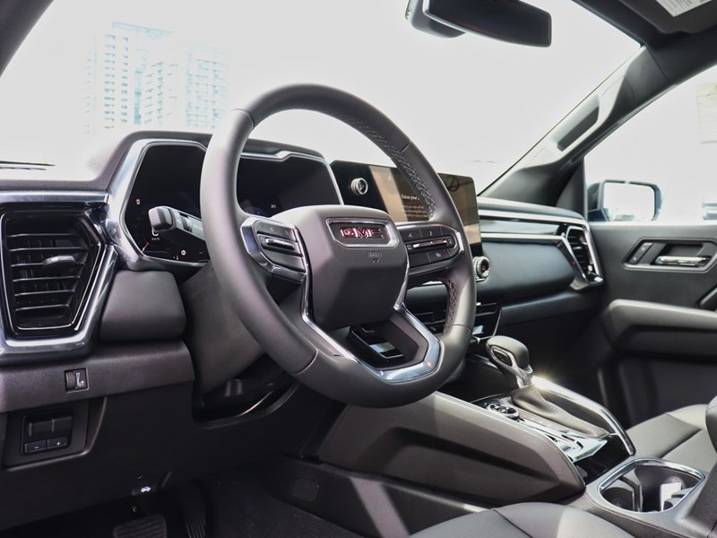 2025 GMC Canyon 4WD Crew Cab Elevation