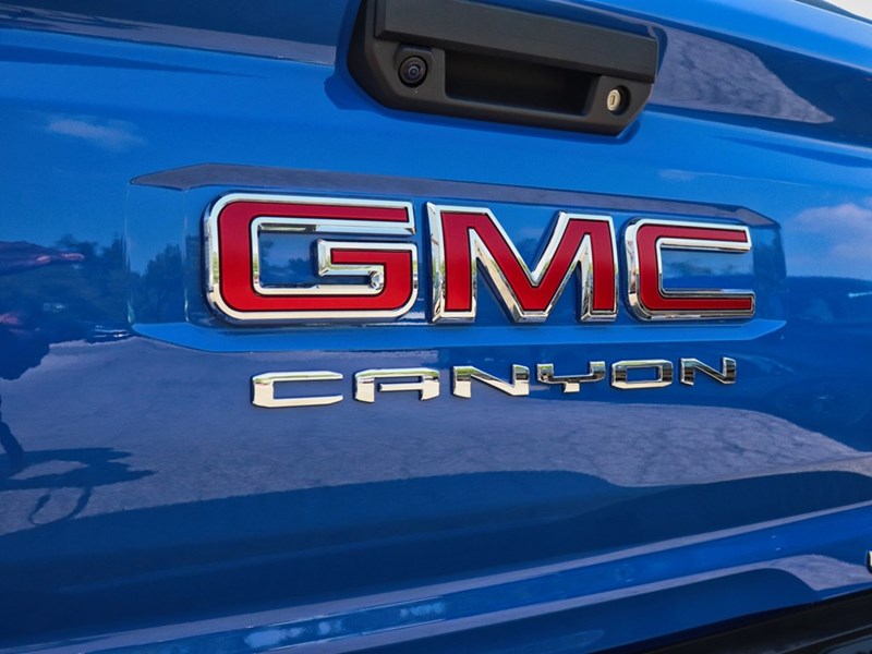 2025 GMC Canyon 4WD Crew Cab Elevation