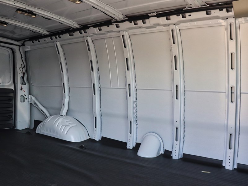 2025 GMC Savana 2500 RWD 2500 155