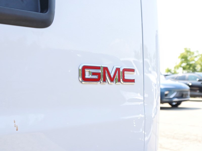 2025 GMC Savana 2500 RWD 2500 155