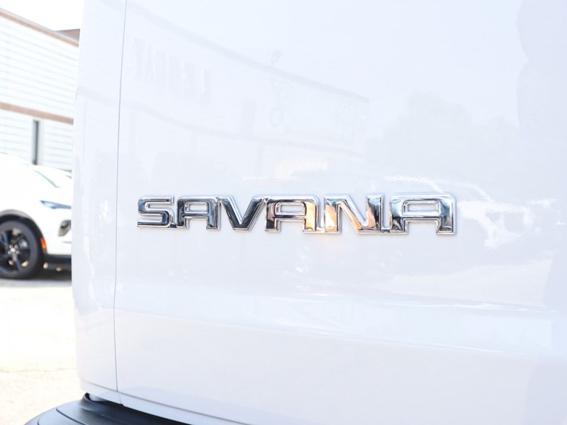2025 GMC Savana 2500 RWD 2500 155