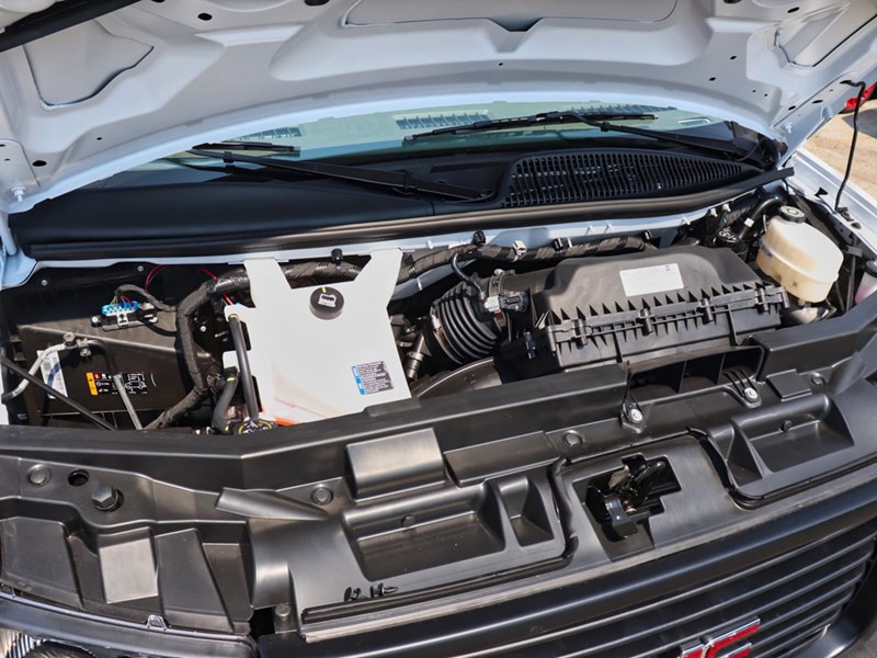 2025 GMC Savana 2500 RWD 2500 155