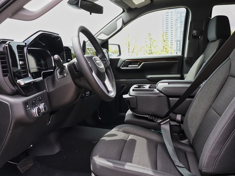 2025 GMC Sierra 1500 4WD Crew Cab 157