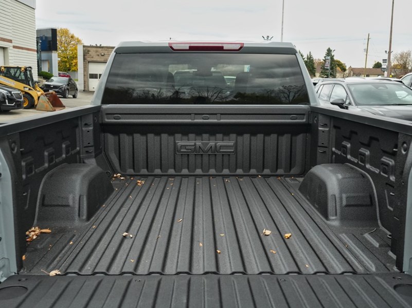 2025 GMC Sierra 1500 4WD Crew Cab 147