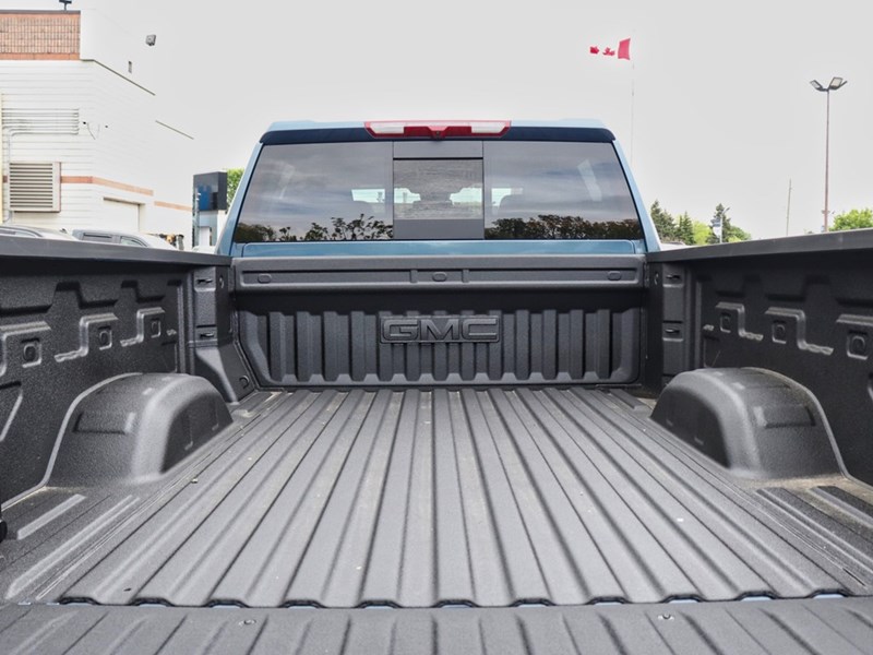 2025 GMC Sierra 2500HD 4WD Crew Cab 159