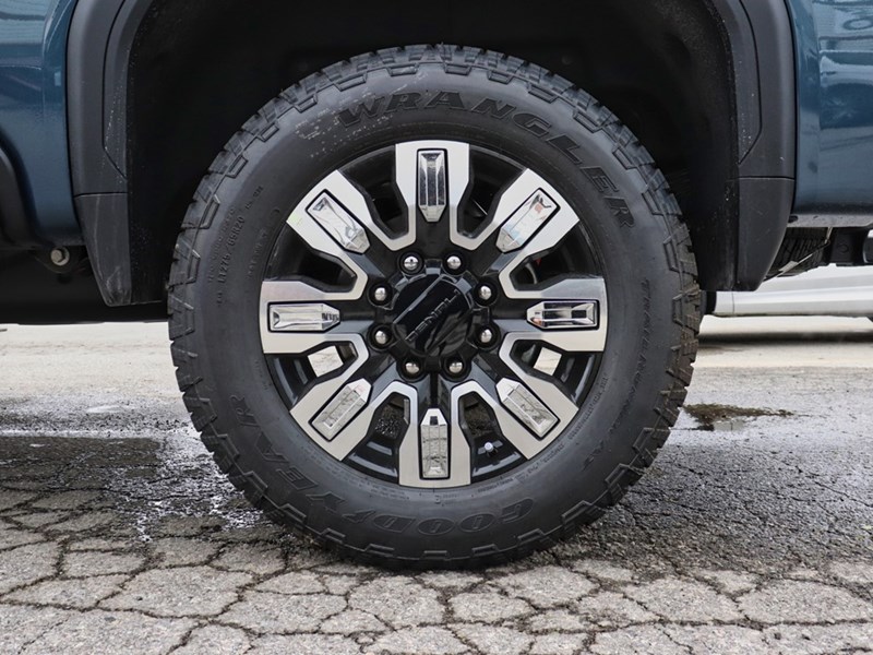 2025 GMC Sierra 2500HD 4WD Crew Cab 159