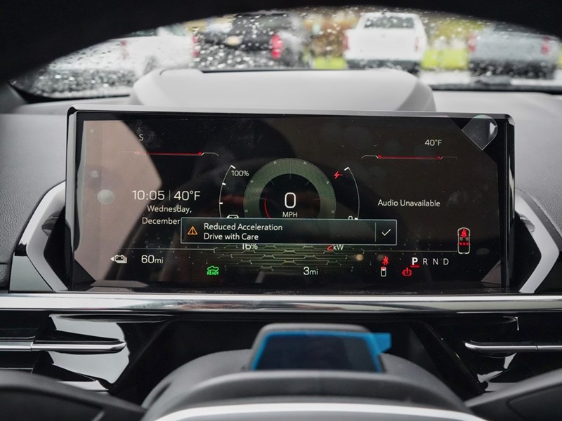 2025 GMC Sierra EV e4WD Crew Cab Extended Range Denali