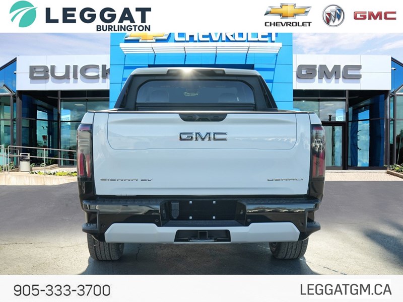2025 GMC Sierra EV e4WD Crew Cab Extended Range Denali