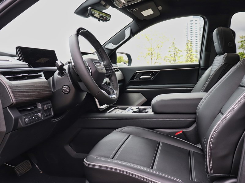 2025 GMC Sierra EV e4WD Crew Cab Extended Range Denali