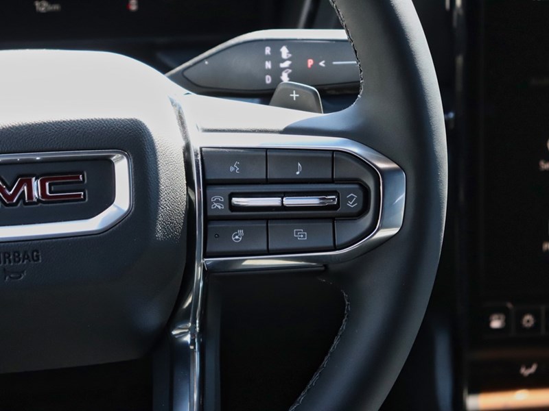 2025 GMC Terrain AWD 4dr Elevation