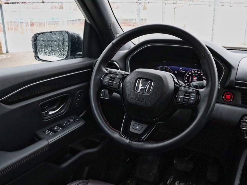 2025 Honda Pilot Black Pkg | AWD | 15000Kms | Likenew | Noclaims |