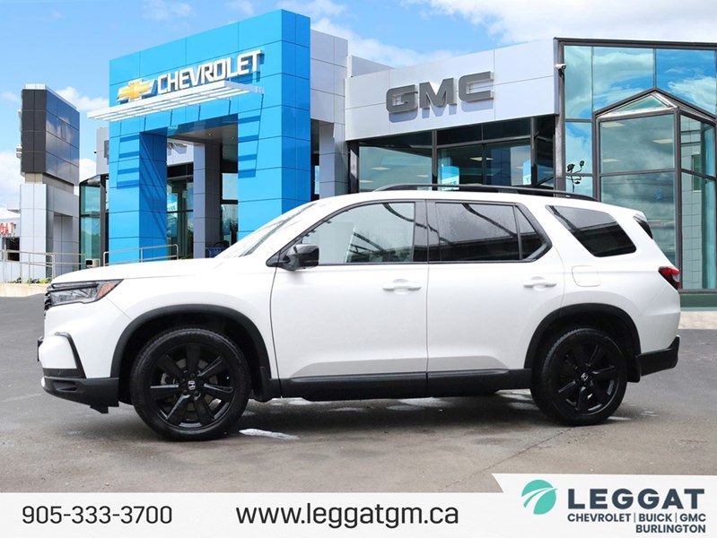 2025 Honda Pilot Black Pkg | AWD | 15000Kms | Likenew | Noclaims |