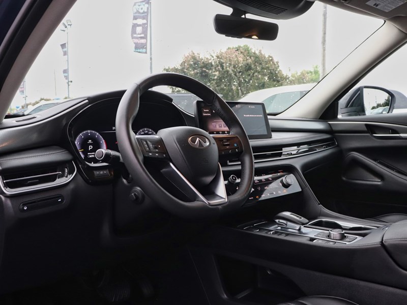 2025 INFINITI QX60 LUXE AWD