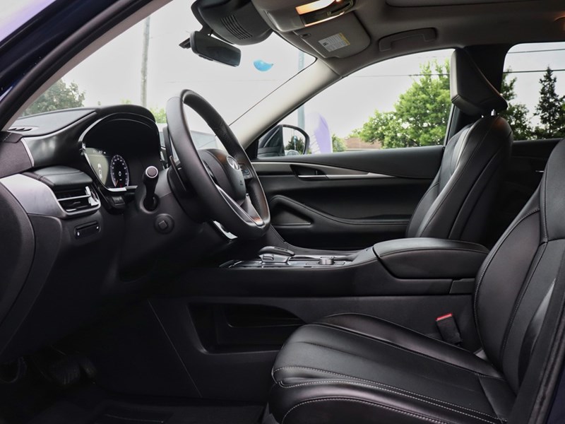 2025 INFINITI QX60 LUXE AWD