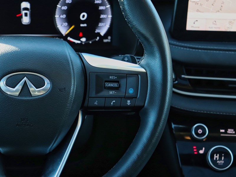 2025 INFINITI QX60 LUXE AWD