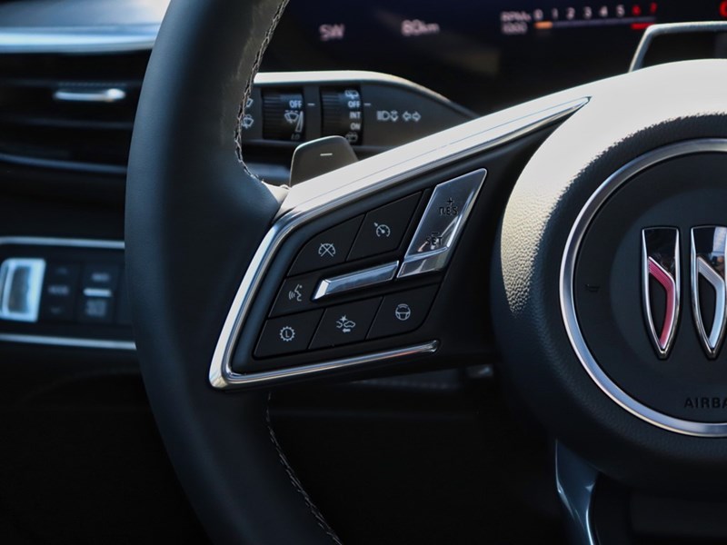 2026 Buick Enclave AWD 4dr Avenir