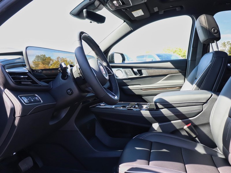 2026 Buick Enclave AWD 4dr Avenir