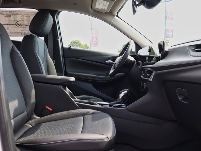 2026 Buick Encore GX FWD 4dr Preferred