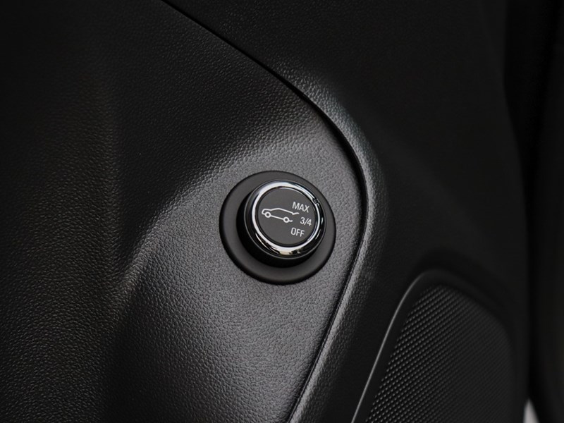 2026 Buick Encore GX AWD 4dr Sport Touring