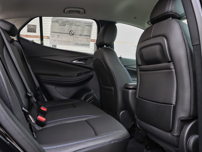 2026 Buick Encore GX AWD 4dr Sport Touring