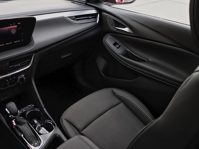 2026 Buick Encore GX FWD 4dr Preferred