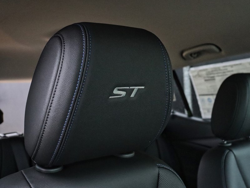 2026 Buick Encore Gx AWD 4Dr Sport Touring