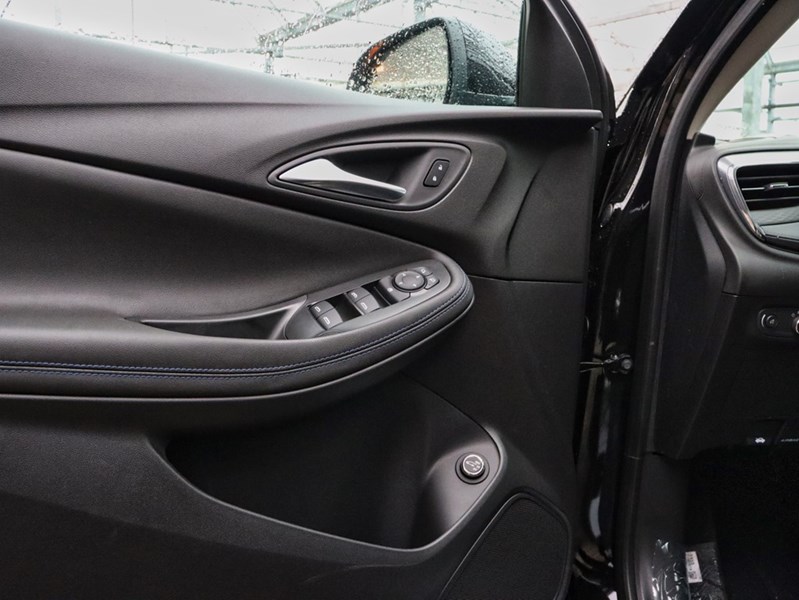 2026 Buick Encore Gx AWD 4Dr Sport Touring