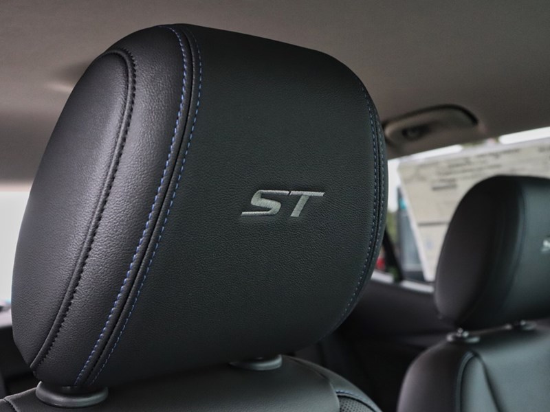 2026 Buick Encore GX AWD 4dr Sport Touring