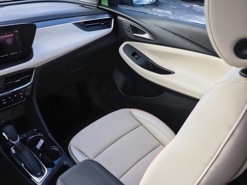 2026 Buick Encore GX AWD 4dr Avenir