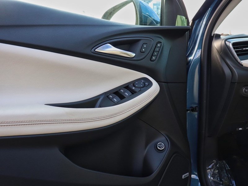 2026 Buick Encore GX AWD 4dr Avenir