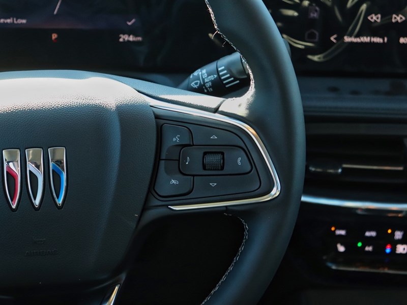 2026 Buick Encore GX AWD 4dr Avenir