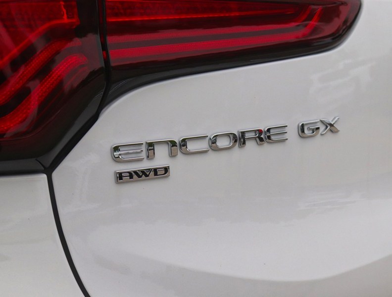 2026 Buick Encore Gx AWD 4Dr Sport Touring