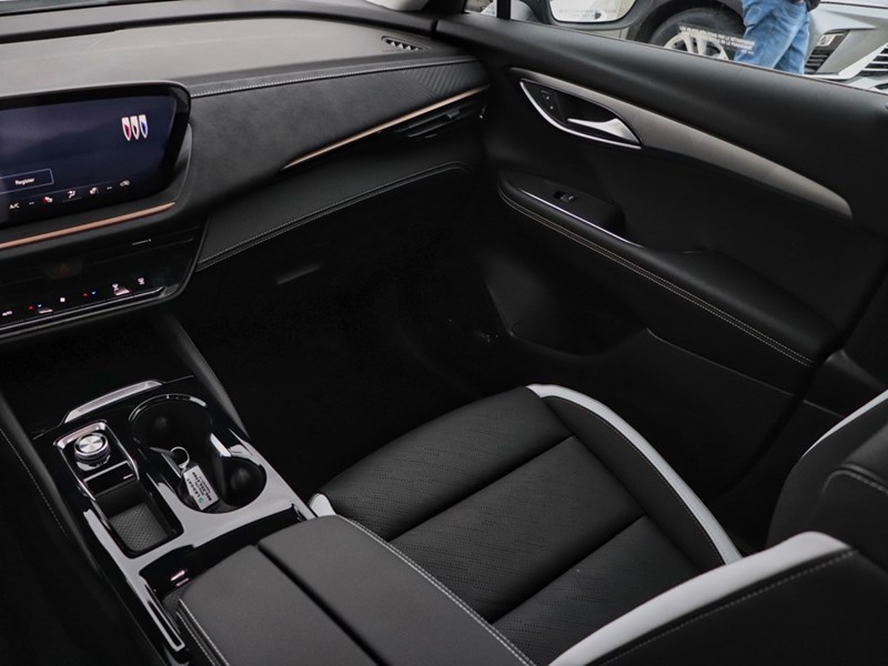 2026 Buick Envision AWD 4dr Sport Touring