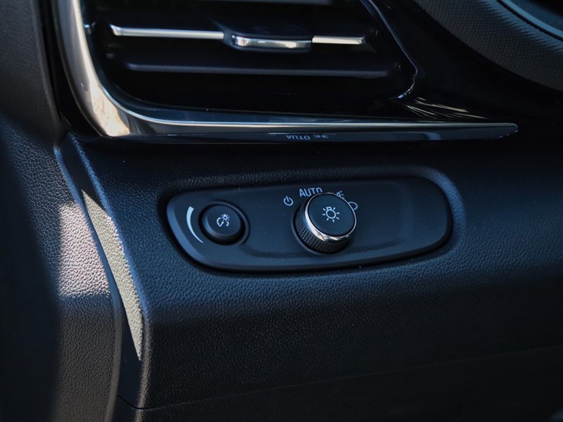 2026 Buick Envista FWD 4dr Sport Touring