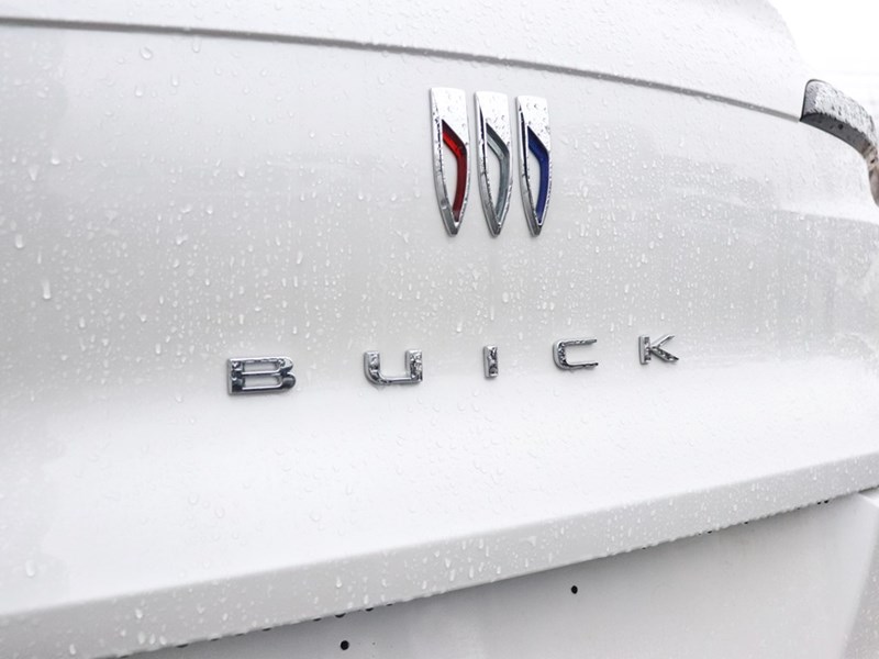 2026 Buick Envista FWD 4Dr Avenir