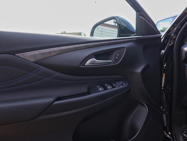 2026 Buick Envista FWD 4Dr Sport Touring