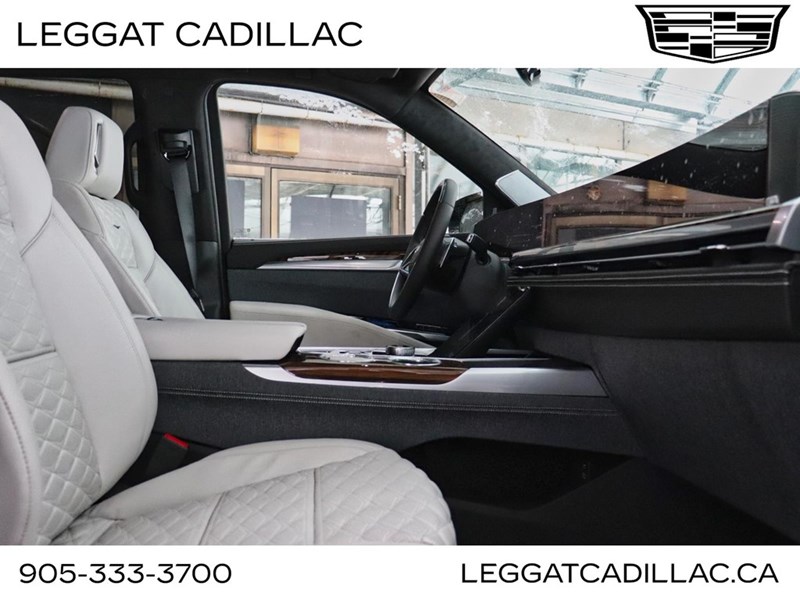 2026 Cadillac Escalade 4WD 4dr Platinum Sport